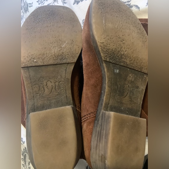 Suede pull on unlined boots - Picture 5 of 6